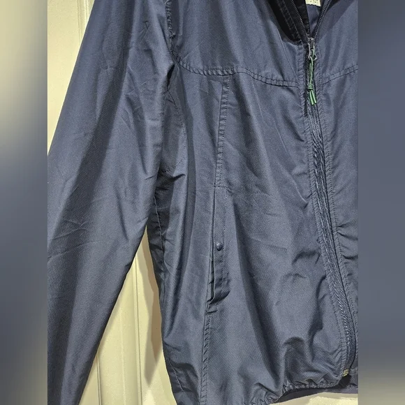 Men's Herschel Voyage Wind Breaker Navy Blue Jacket. Size Medium. - Picture 7 of 10